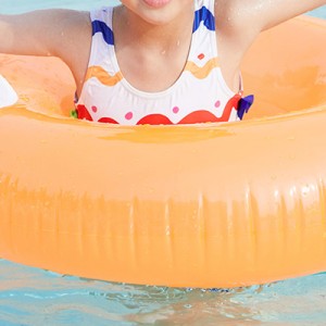 How to choose a baby swimming ring